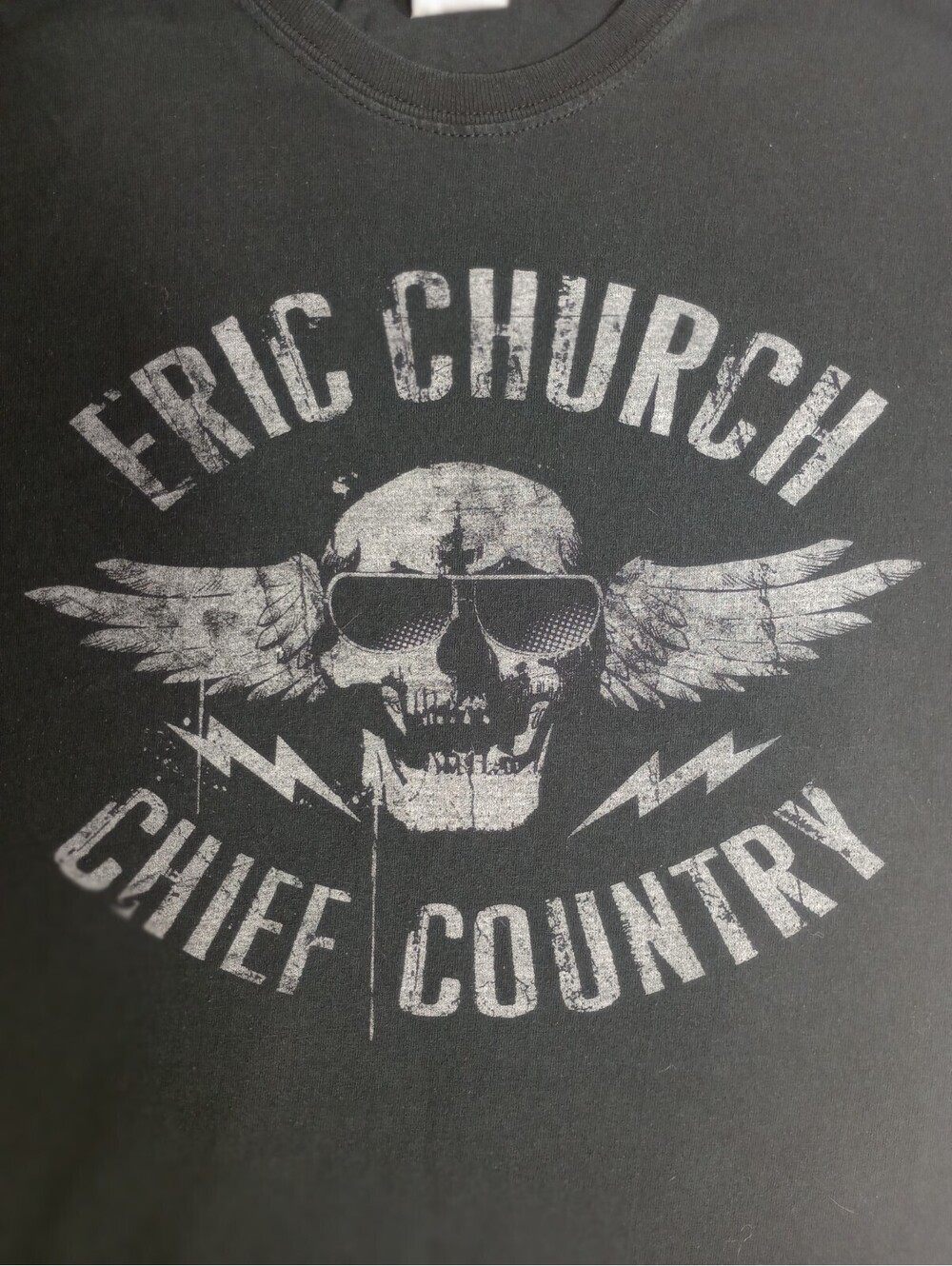 Eric Church Chief Country T Shirt Skull Sunglasses Wings Lightning Graphic Sz M